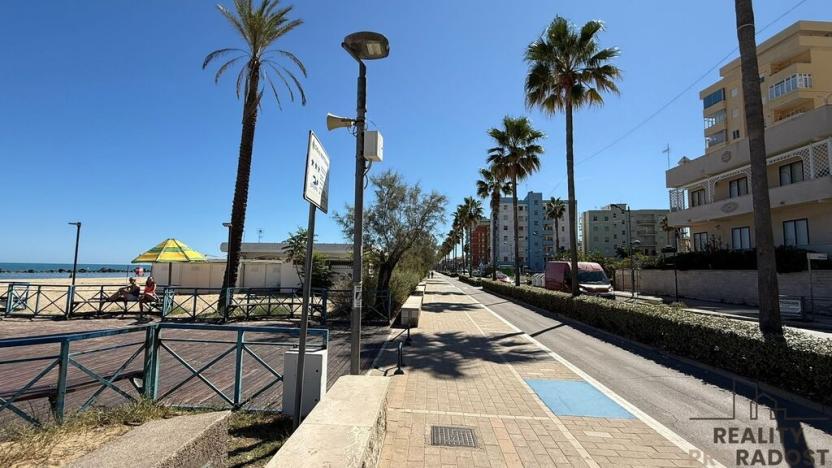 Prodej bytu 3+1, Montesilvano,Itálie, 59 m2