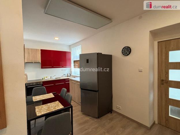 Prodej bytu 2+1, Luhačovice, Josefa Černíka, 44 m2