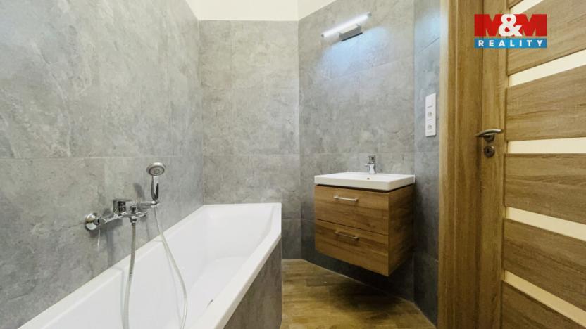 Prodej obchodního prostoru, Jihlava, Lazebnická, 72 m2