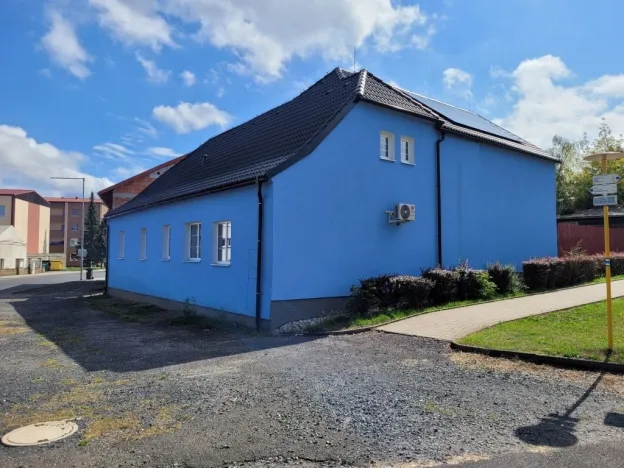 Prodej rodinného domu, Vroutek, Kryrská, 300 m2