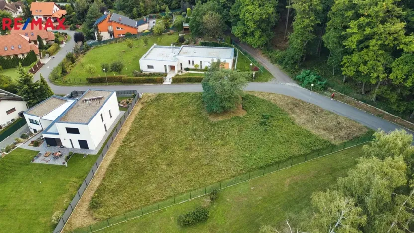 Prodej pozemku pro bydlení, Zlín, 1322 m2