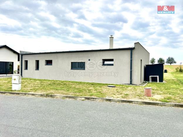 Pronájem rodinného domu, Holasovice - Loděnice, 110 m2