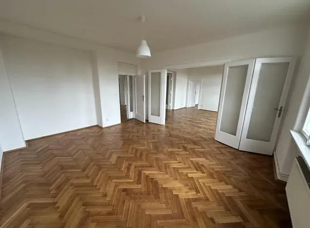 Pronájem bytu 3+1, Praha - Dejvice, Na Šťáhlavce, 115 m2