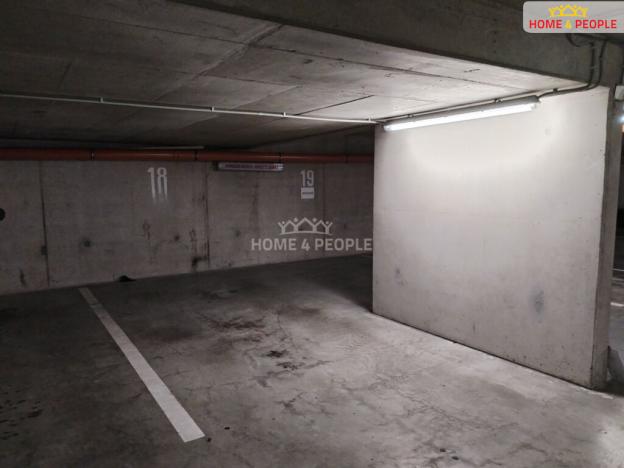 Prodej garáže, Praha - Běchovice, Mladých Běchovic, 14 m2