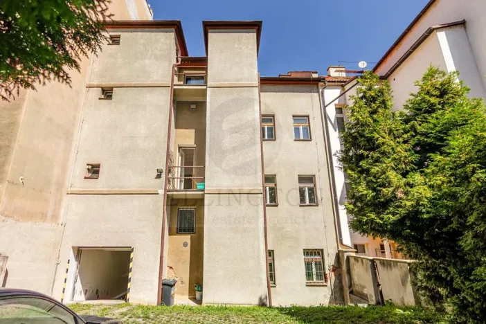 Prodej obchodního prostoru, Praha - Nusle, Jaromírova, 380 m2