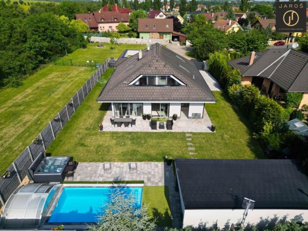 Prodej rodinného domu, Buštěhrad, Břízová, 250 m2