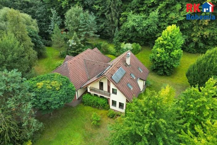 Prodej rodinného domu, Hrdlořezy, 400 m2