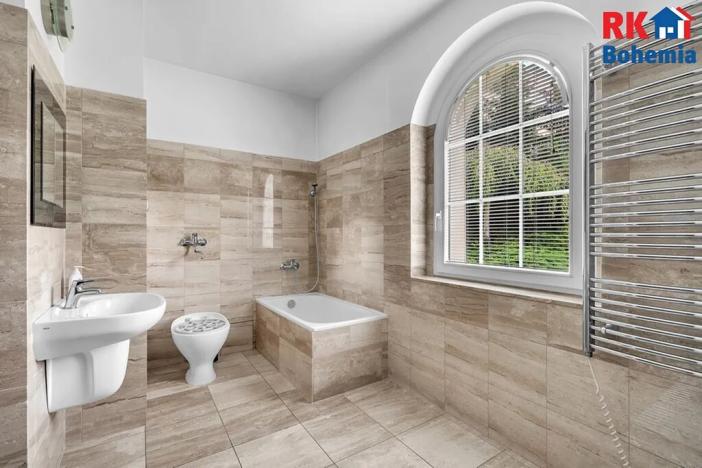 Prodej vily, Turnov, Křišťálová, 696 m2