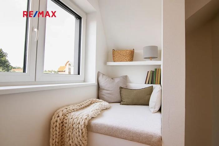 Prodej rodinného domu, Praha - Ďáblice, Na terase, 191 m2