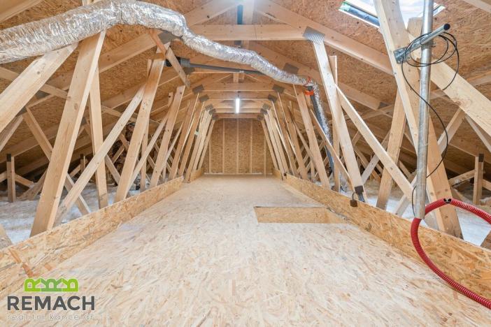 Prodej rodinného domu, Drslavice, 196 m2