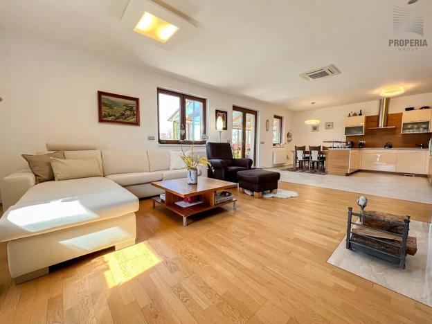 Prodej rodinného domu, Dukovany, 194 m2