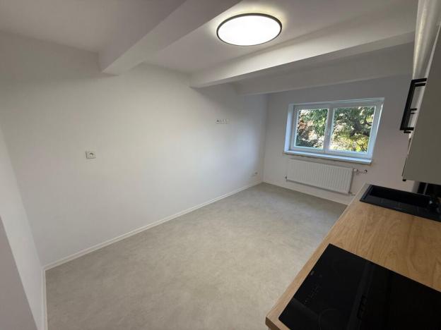 Pronájem bytu 1+kk, Zlín - Prštné, B. Němcové, 20 m2