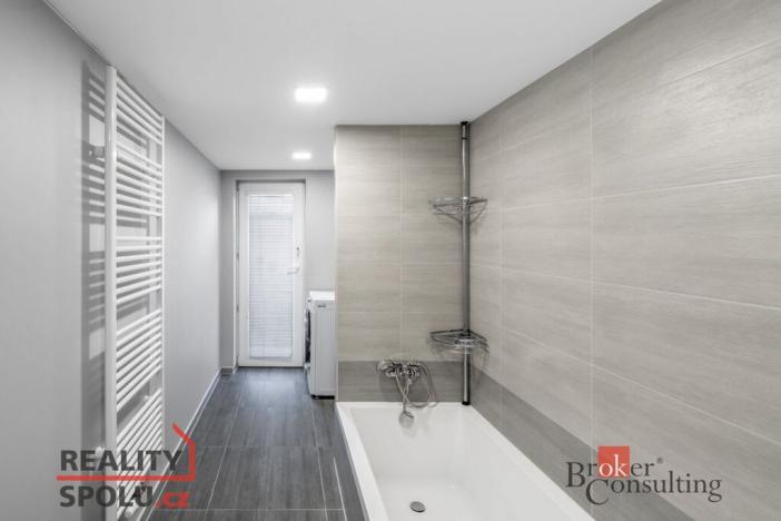 Prodej rodinného domu, Krnov - Pod Cvilínem, Nerudova, 135 m2