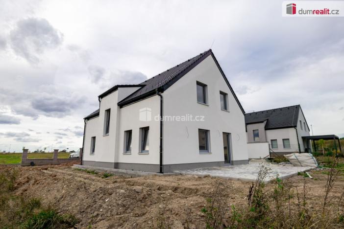 Prodej rodinného domu, Lužná, Jižní, 165 m2