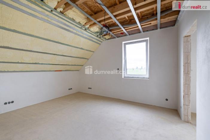 Prodej rodinného domu, Lužná, Jižní, 165 m2