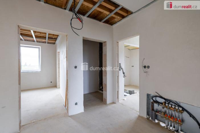 Prodej rodinného domu, Lužná, Jižní, 165 m2