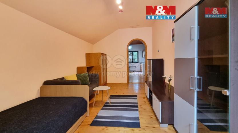 Pronájem bytu 1+1, Karlovy Vary - Hůrky, K Letišti, 63 m2