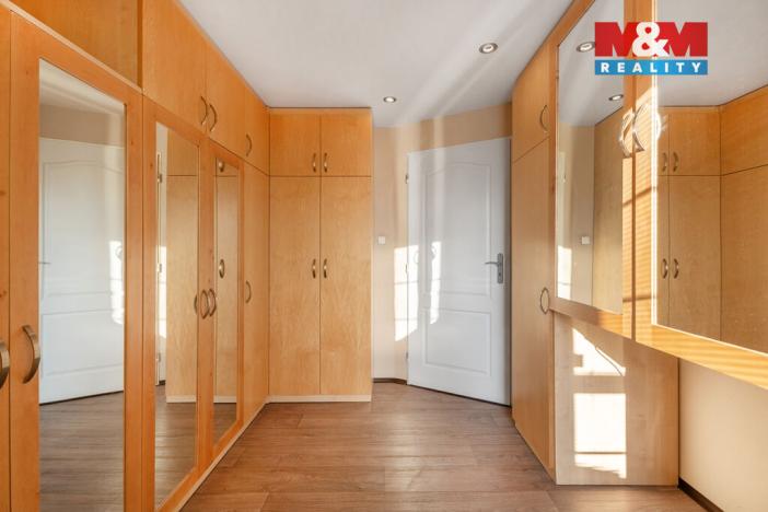 Prodej rodinného domu, Jeřmanice, Rádelská, 271 m2