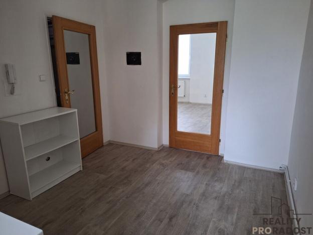 Pronájem bytu 1+1, Děčín, Horská, 38 m2