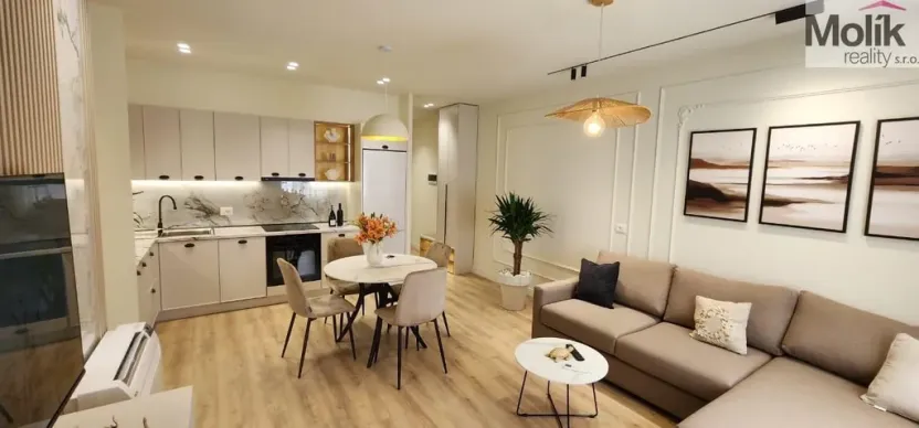 Prodej bytu 3+kk, Drač, 71 m2