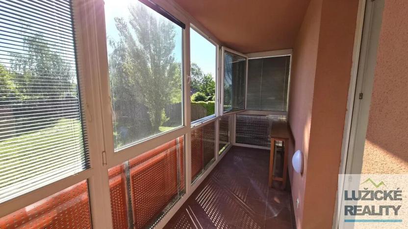 Prodej bytu 2+kk, Praha - Horní Počernice, V javorech, 42 m2