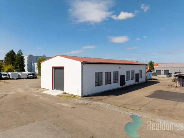 Pronájem skladu, České Budějovice, 340 m2
