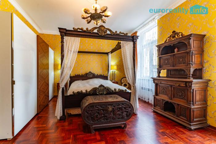 Prodej bytu 3+1, Mariánské Lázně, Anglická, 105 m2