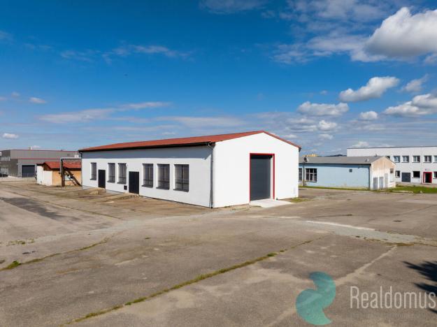 Pronájem skladu, České Budějovice, 840 m2