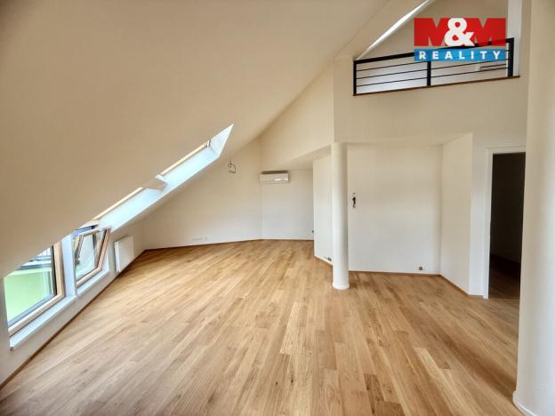 Prodej bytu 2+kk, Praha - Libeň, Střížkovská, 96 m2