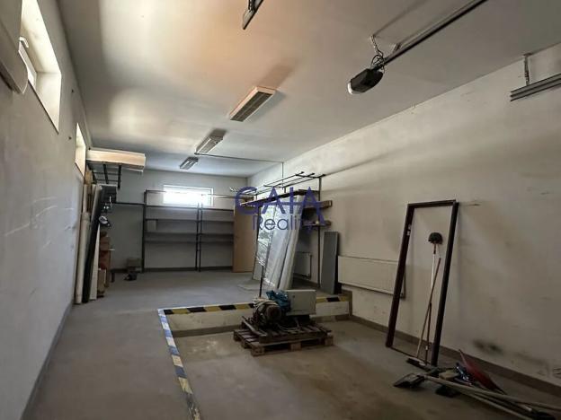 Pronájem obchodního prostoru, Louka, 597 m2