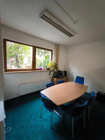 Pronájem kanceláře, Praha - Karlín, Křižíkova, 108 m2