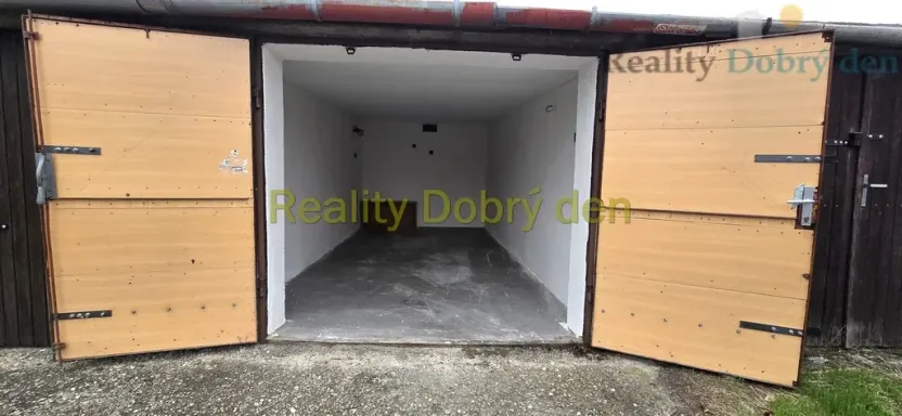 Pronájem garáže, Opava, Bochenkova, 20 m2