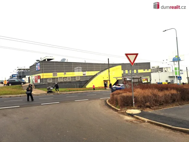 Pronájem bytu 1+1, Ústí nad Labem - Severní Terasa, Meruňková, 35 m2