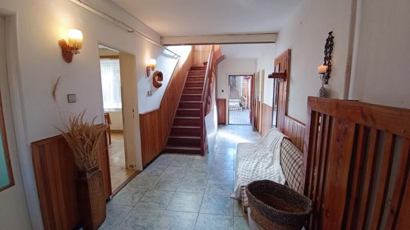 Prodej rodinného domu, Střílky, Hradská, 228 m2