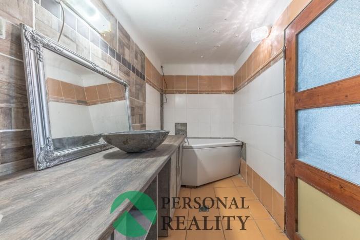 Prodej rodinného domu, Libochovany, 270 m2