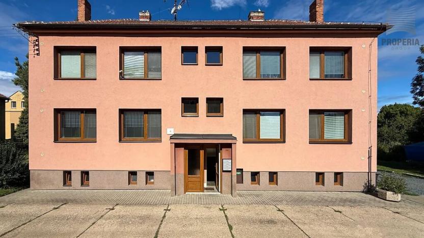 Prodej bytu 3+1, Slavkov u Brna, sídliště Nádražní, 88 m2