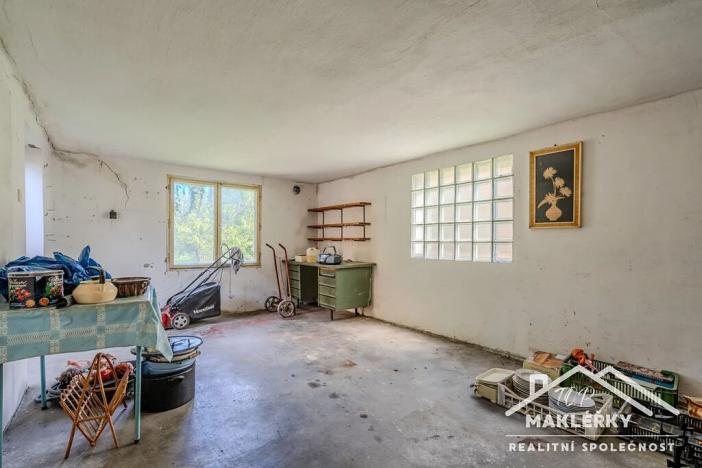 Prodej rodinného domu, Radim, 213 m2