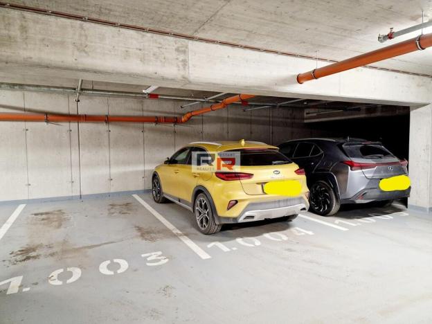 Pronájem garážového stání, Olomouc, Camilla Sitteho, 13 m2