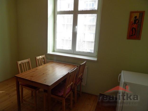 Pronájem bytu 2+kk, Opava - Předměstí, třída Spojenců, 46 m2