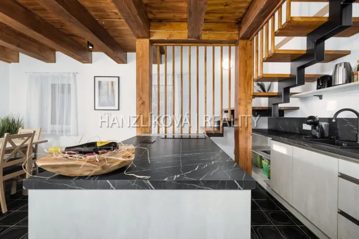 Prodej chalupy, Horní Planá - Pernek, 156 m2