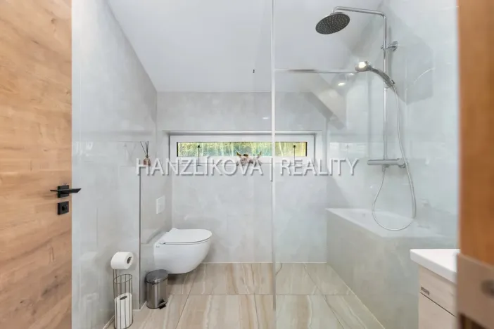 Prodej chalupy, Horní Planá - Pernek, 156 m2