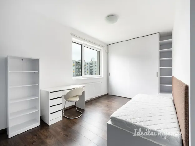 Pronájem bytu 3+kk, Praha - Modřany, Fikerova, 87 m2