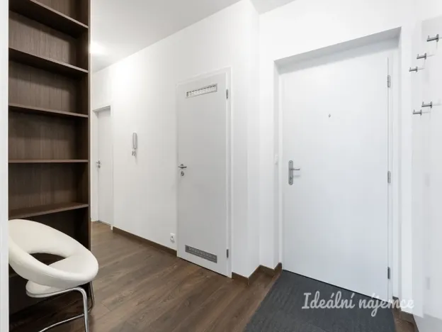 Pronájem bytu 3+kk, Praha - Modřany, Fikerova, 87 m2