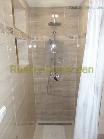 Pronájem bytu 2+1, Opava, Přerovecká, 67 m2