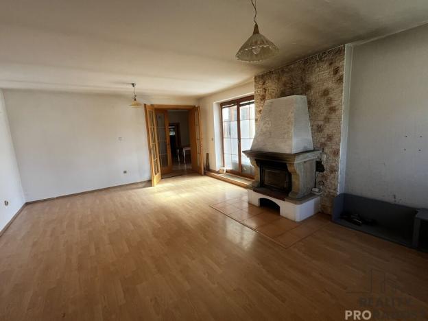 Prodej apartmánu, Podhradní Lhota, 160 m2