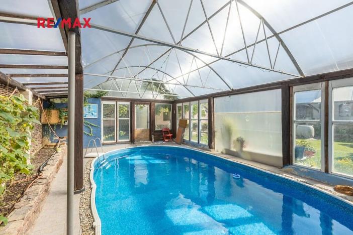 Prodej rodinného domu, Obora, 900 m2