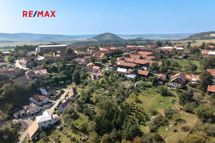 Prodej rodinného domu, Obora, 900 m2