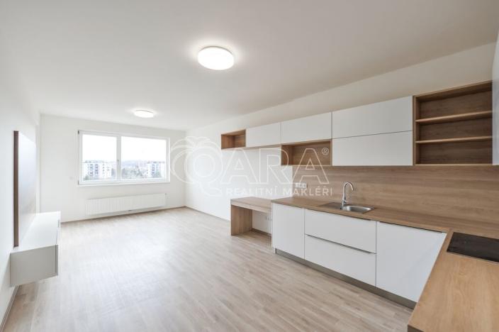 Pronájem bytu 2+kk, Praha - Vysočany, Svatošových, 65 m2