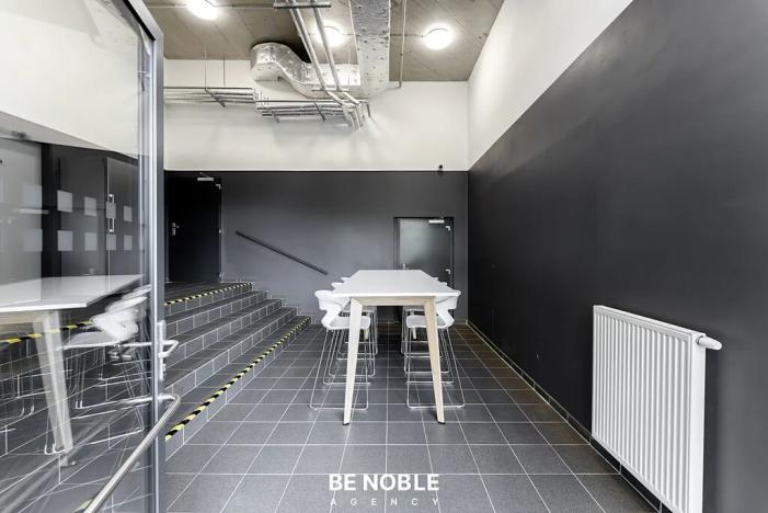 Prodej kanceláře, Praha - Stodůlky, Holýšovská, 173 m2