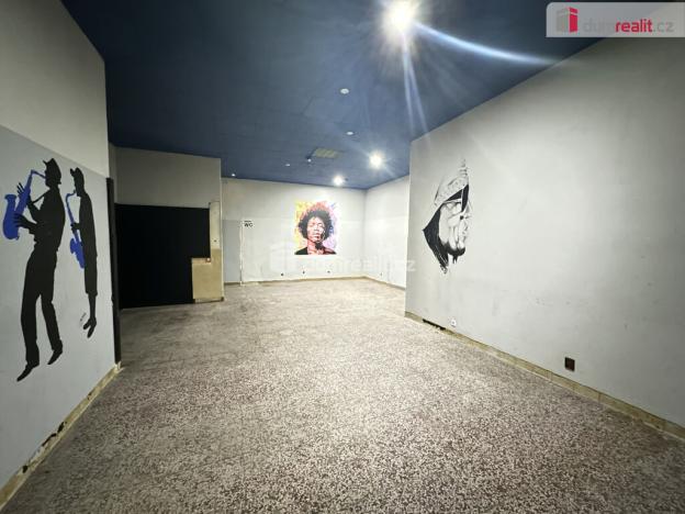 Pronájem obchodního prostoru, Břeclav - Charvátská Nová Ves, Na Valtické, 200 m2